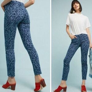 Anthropologie Pilcro and the letterpress Leopard Mid Rise Skinny Jeans Size 32